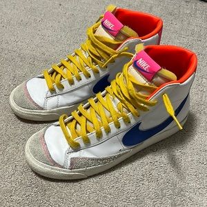 Women’s Nike Blazer Mid ‘77 colorful